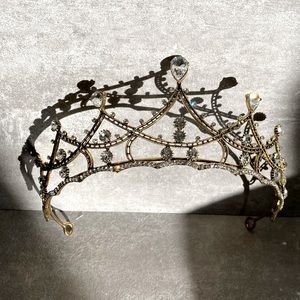 Queen’s crown Hair Accessory
